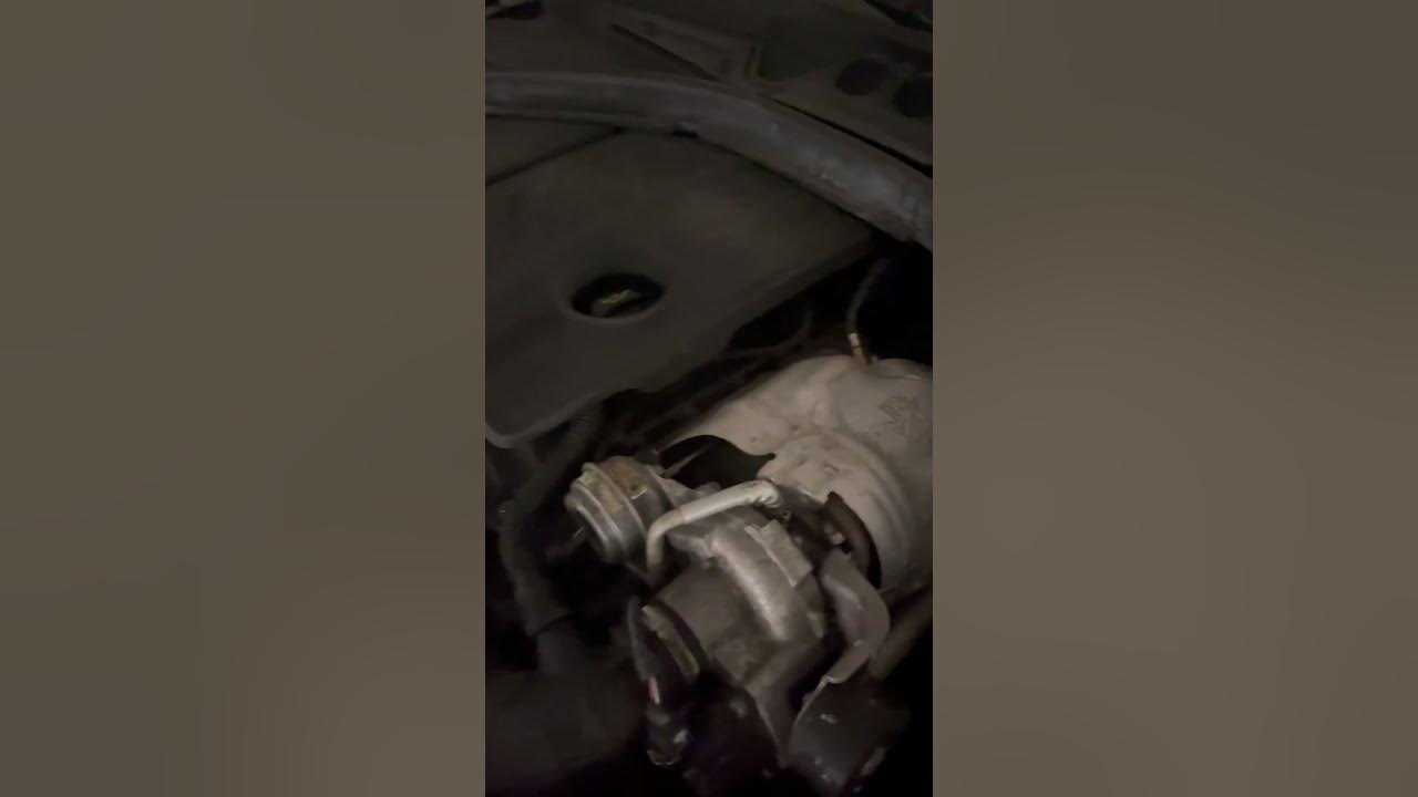 BMW 116i N13 engine sound, Wastegate or timing chain? YouTube