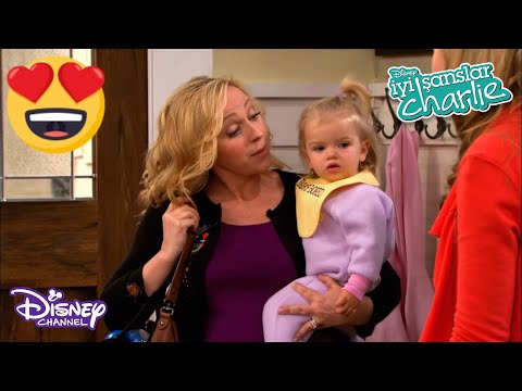 💞İlk Aşk😍 | İyi Şanslar Charlie | Disney Channel TR