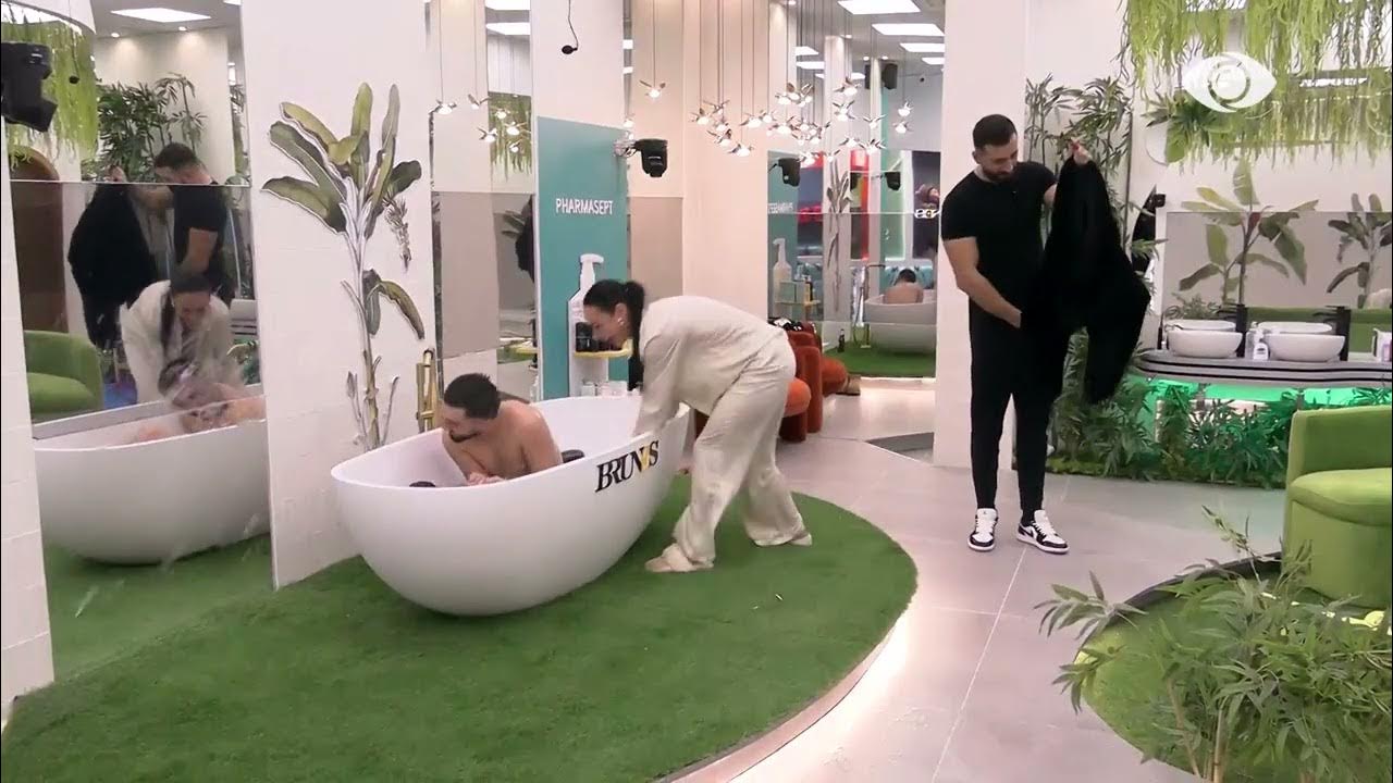 Ajoyib eshakli jojani yigiti qoydi.