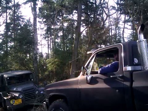 camera iphone 8 plus apk DAF YA 126 vaster dan vast met Chevy pickup v8 niet los te krijgen. Truck gets stuck in mud