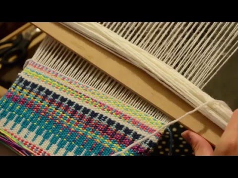 Beginner's Krokbragd on a rigid heddle loom