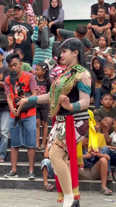 Egolan Bokong Semok Tobrut gede poll #short #shorts #shortvideo #shortsvideo