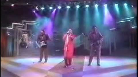 WIngs - Intanku Kesepian [LIVE] 1990