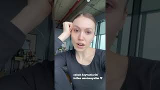 Duygu Ozaslan Sokak Hayvanlari