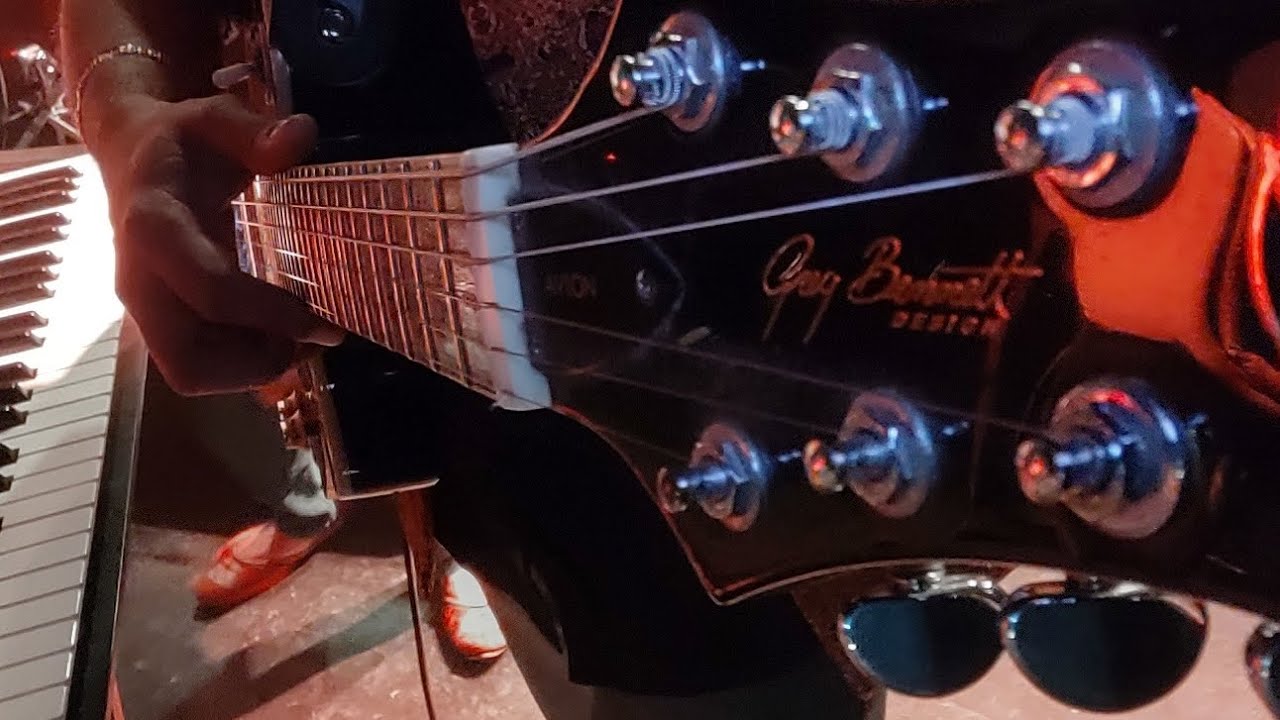 singing riyaz with guitar - YouTube