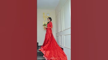 photo shoot red abaya sundanesse wedding Nikon d700 full frame camera