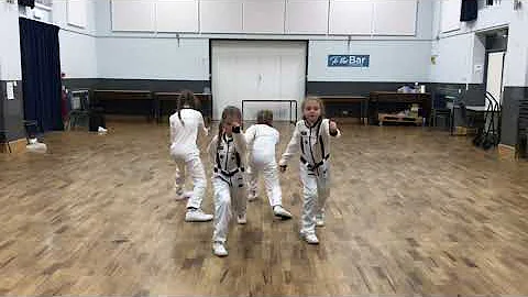 CDC STREET DANCE QUADS LILLIE MORRIS SANDERS GRACI...