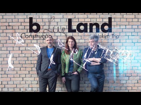在 YouTube 上觀看「CONSTRUÇÃO / julakim Trio (official lyric video)」 在 YouTube 上觀看「CONSTRUÇÃO / julakim Trio (official lyric video)」