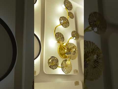 إنارة حائط بتصميم أنيق وجذاب ب8 دوائر كريستالية ذهبية