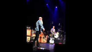 Eagles of death metal intro Olympia Paris