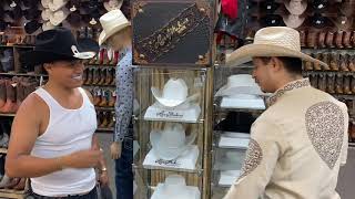 Nunca DISCRIMINES a alguien por su apariencia  El Charro Y La Mayrita (Vlog)