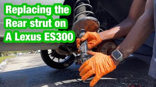 Replacing the rear strut on a Lexus es 300