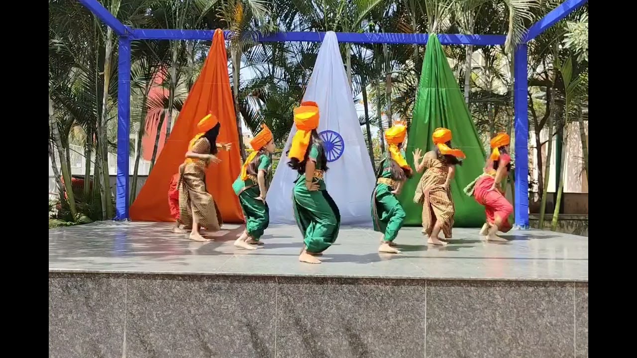 Aarambh Hai Prachand ll Gulaal ll Piyush Mishra ll Patriotic