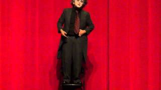 El Circo Voraz Presenta La Silla