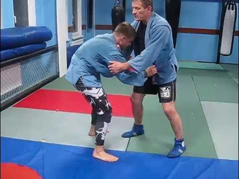 Через голову в самбо