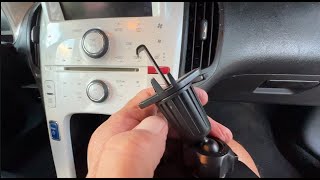 Download Lagu How to attach the Amadaw Car Phone Mount to your Car Air Vent MP3