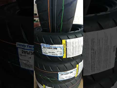 Toyo Proxes R888R 205/50 R15 89W полусики