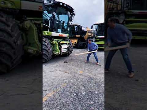 کلاوس جگوار در مقابل چوب کلاوس جگوار چوب کار با چوب خطرناک کشاورزی کشاورزی آزمایش