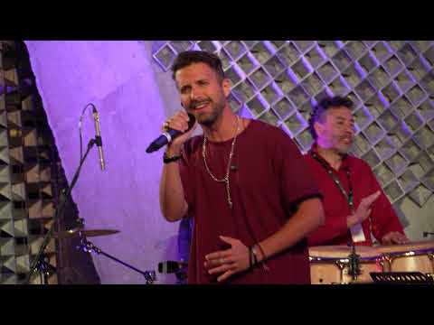 Cómo Le Explico A Mi Corazón - Rodrigo Massa LIVE @ Winnipeg Jazz Festival