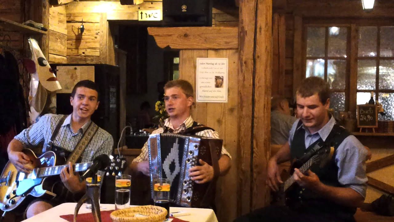 Edelweiss Trio - Geh Alte schau mi net so deppert o