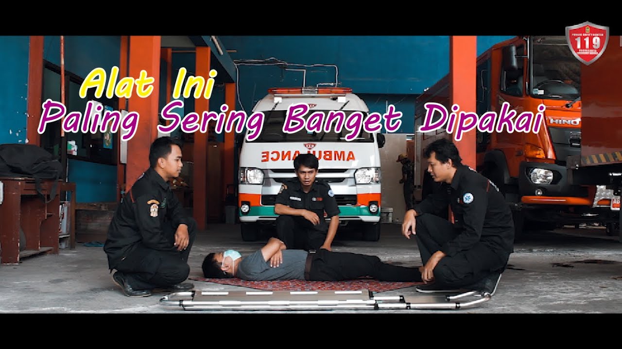 Safety Skill Eps.06 Memindahkan Korban Menggunakan Scoop Stretcher Dengan 3 Penolong