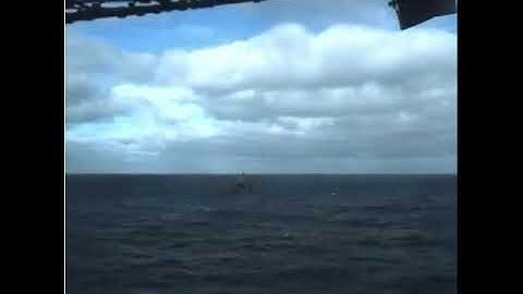 Màn cất cánh đứng tim của chiến đấu cơ tàng hình F 35 2