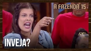 Thumbnail for Jaque enfrenta Nadja em lavação de roupa suja e diz que ela invejava Rachel | A Fazenda 15