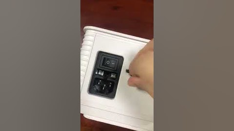 Projector (M5 ) how to change fuse ?