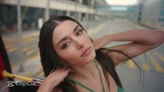 Serena   Safari Hande Ercel