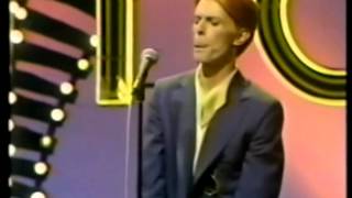 David Bowie - Golden Years (Soul Train) chords