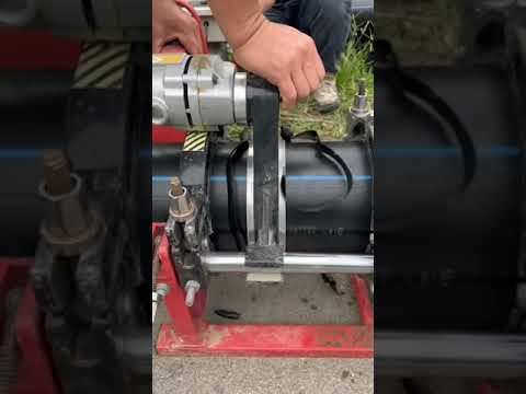 آلة تسخين الأنابيب البلاستيكية تكنولوجيا الآلات