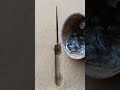صنع سكين مكسور من صهر المعادن He Made A Knife From Smelting 