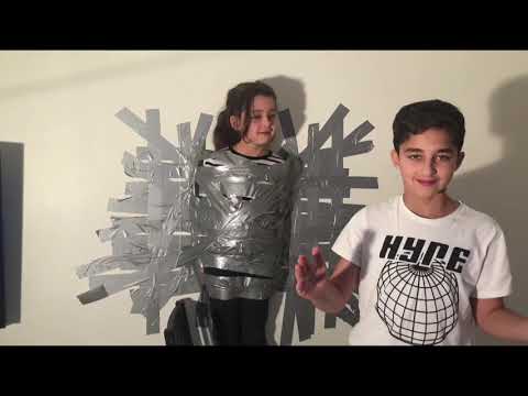 تحدي اللصق على الحائط محمد وقع