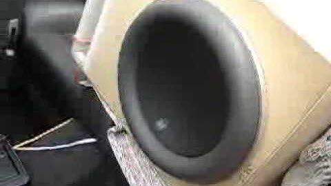 12vdb.com - car audio database: JL Audio 13w7.4
