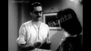 Rabindra Sangeet.singer: Rumaguha Thakuratha.Fim: Baksa Badal.Cast : Aparna Sen, Saumitra Chatterjee