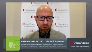 Яценюк під час онлайн-дискусії КБФ: Заморожені російські активи мають бути повністю передані Україні