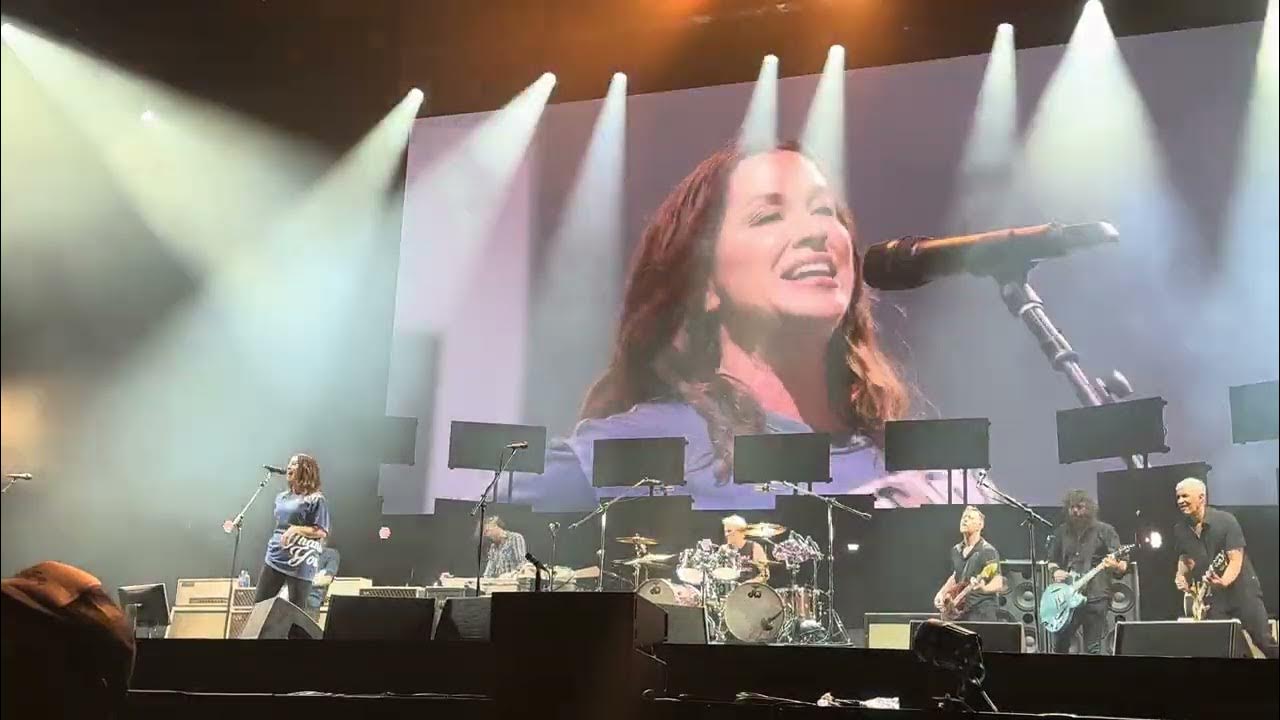 Foo Fighters W Alanis Morissette Mandinka Sin ad O Connor Cover foo-fighters-w-alanis-morissette-mandinka-sin-ad-o-connor-cover