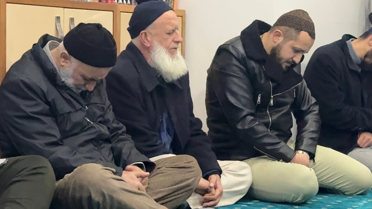 Şeyh Abdusselam El-Haznevi Hz. Dergahı.