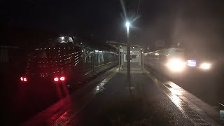 冬ダイヤ瑞風が伯耆溝口駅で普通・特急列車を待ち合わせる様子を撮影(2019/12/20)