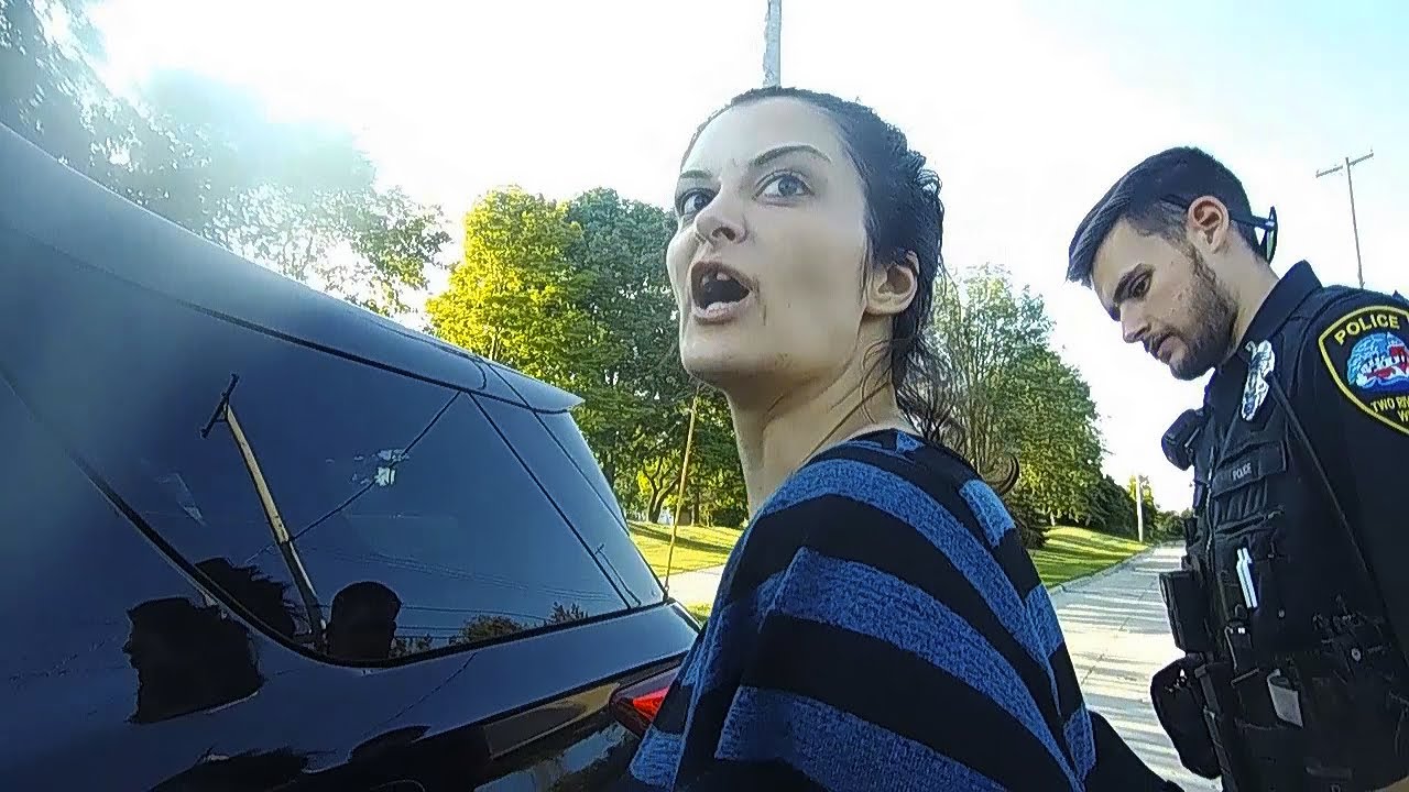 Entitled Brat Learns She’s Not in Charge of Cops