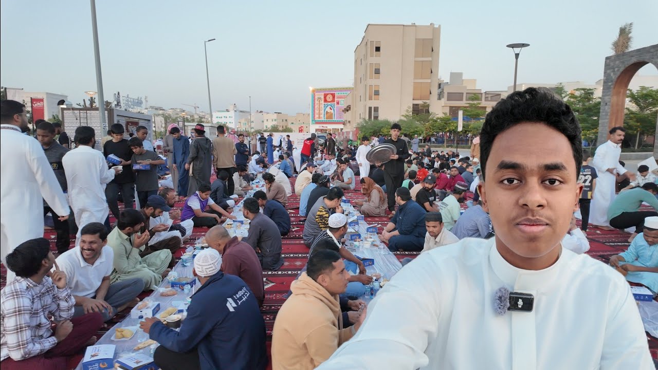 الإفطار الجماعي في أقرب حي تراثي للمسجد النبوي🌙حي المغيسلة في المدينة المنورة🇸🇦✨️