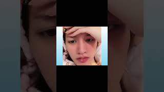 Shes Confused Of Having A Lot Of Pnur Appearing On Her Screen