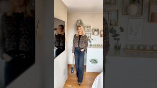 Outfit of the day @MassimoDutti animal print cardigan 5708/624. Black jeans 5040/941/800 Outfit of the day @MassimoDutti animal print cardigan 5708/624. Black jeans 5040/941/800