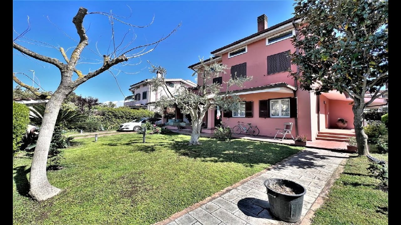 Villa monofamiliare in vendita a Roma casal palocco Madonnetta HOME TOUR COLOSSEA