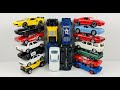 Box Full Of Green Cars - Låda Fullt Av Gröna