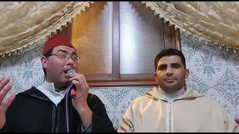القارئ والمنشد محمد أمين شهيد في وصلة إنشادية