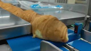 Automatic croissant bread packing machine #bread packing equipment 