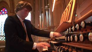 Pétur Sakari plays Final (Symphonie no. 1) by Louis Vierne chords