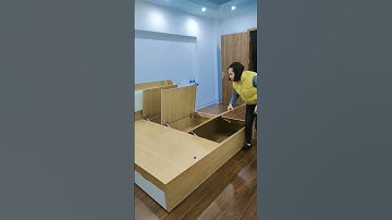 Giường ngủ thông minh , chất liệu gỗ mdf , 3 ngắn kéo 3 cánh lật . Nệm đầu giường