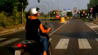 Ах, эта девушка... (по дороге в Риччоне) Ах, эта девушка... (по дороге в Риччоне)